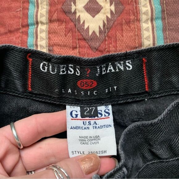 Vintage Guess High Rise Black Jeans - Picture 2 of 6